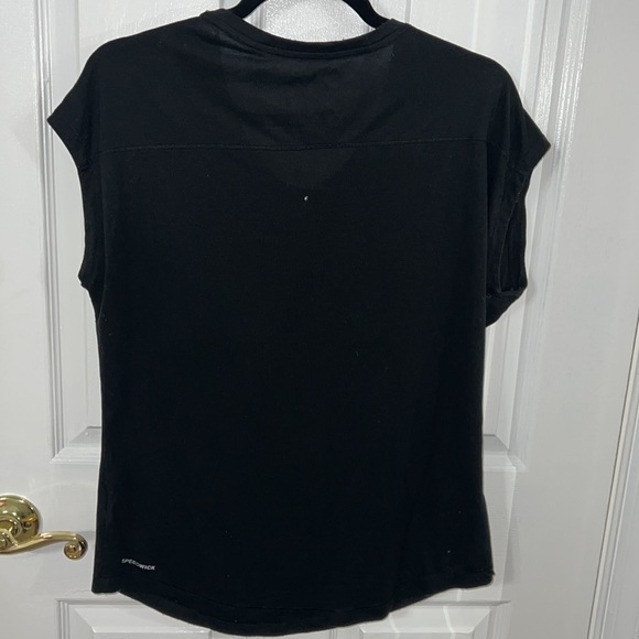 Reebok Black T-Shirt | Size: L - Picture 4 of 4